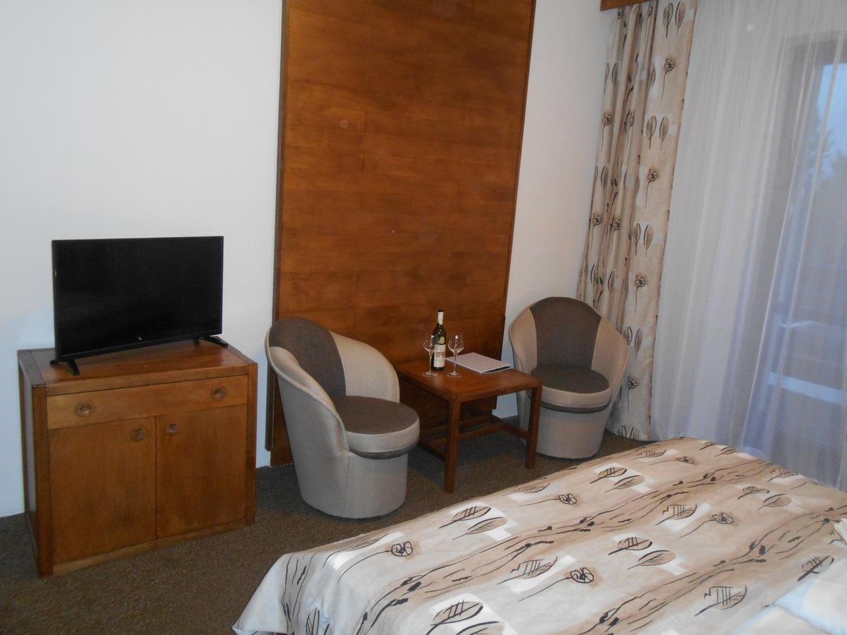 Hotel Bítov Dış mekan fotoğraf